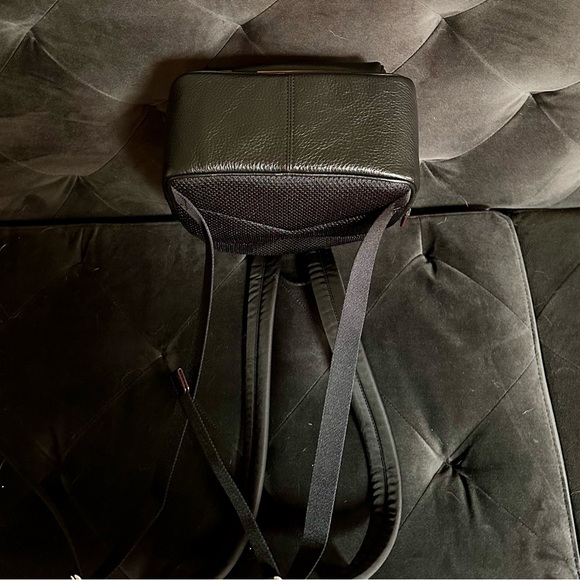 Coach Mini Court Backpack in Signature leopard 🐆 Pristine condition! - Picture 5 of 9